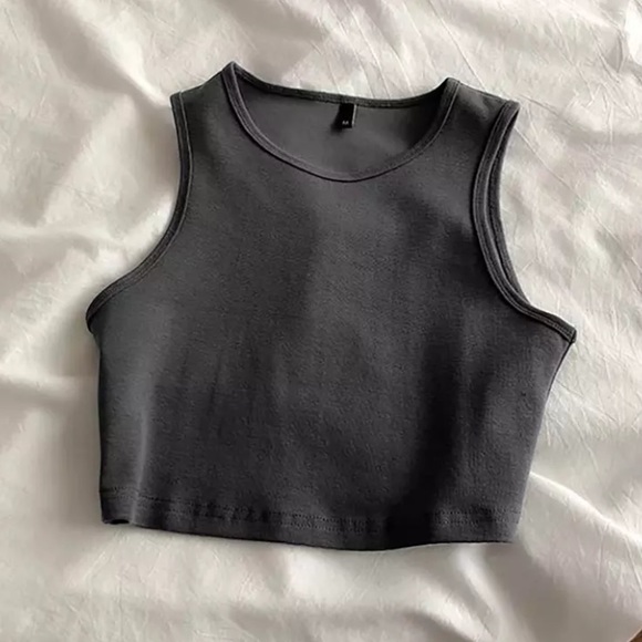 Retro Sleeveless Top - Picture 3 of 4